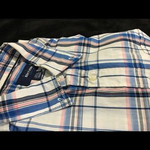 Short sleeved button down